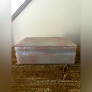 Lola Rose Jewelry Box with removable tray